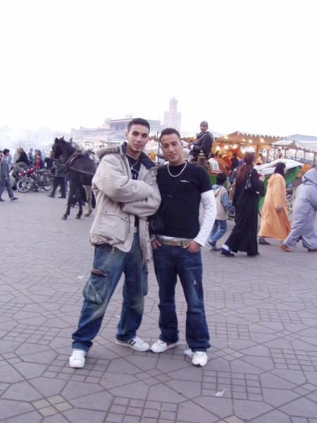c moi avec mon cousin kamal a merrakech