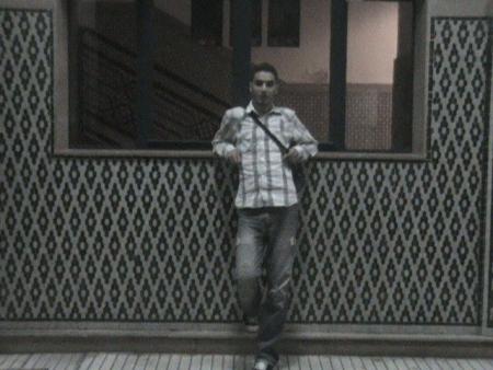 c moi a la gare de mek